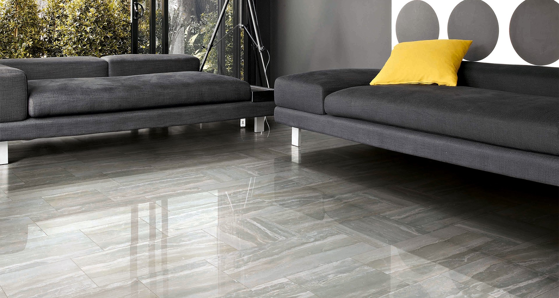 Breccia Room Scene Image 1