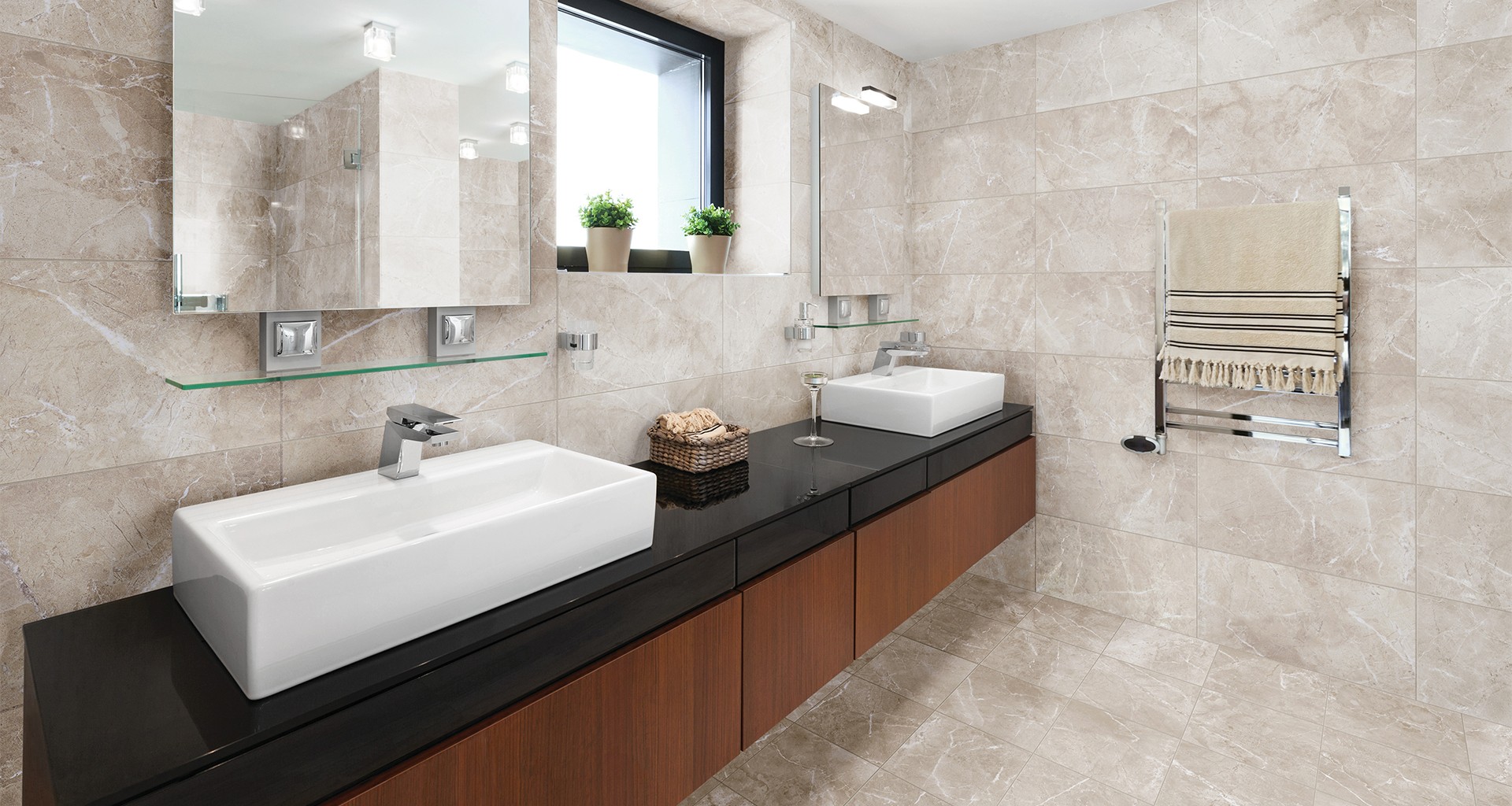 Sorrento Room Scene Image 1