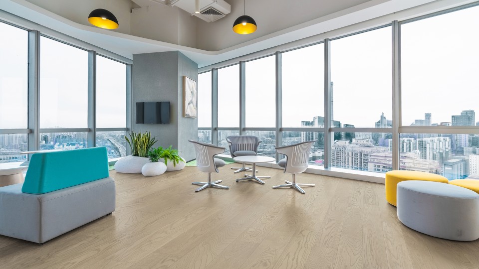 Hickory Marietta Roomscene