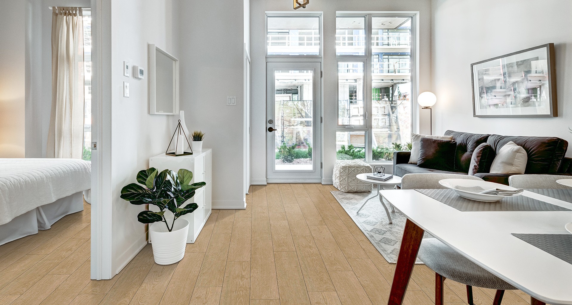 Flexfit Pro Plank Room Scene Image 3