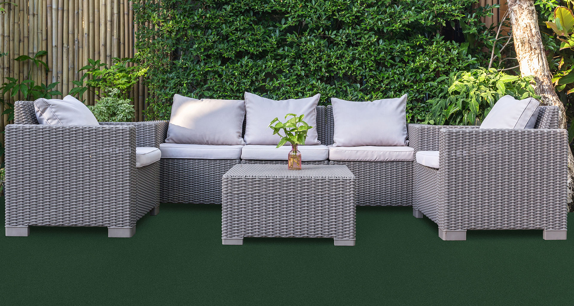 Smooth Choice Room Scene Image 1